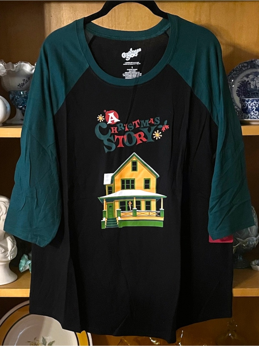 Torrid Warner Brothers A Christmas Story Classic Fit Raglan Top Size 1